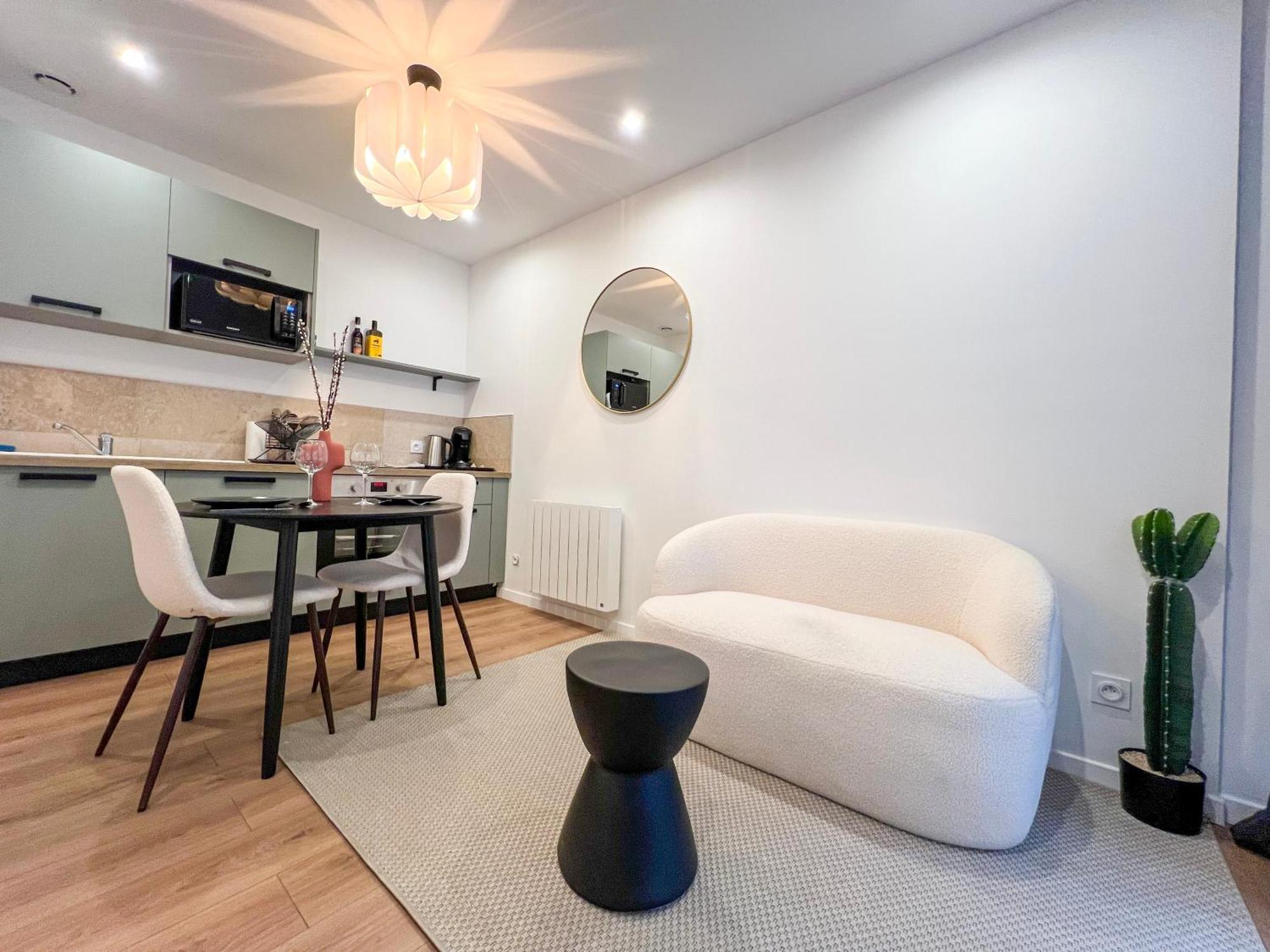 דירות סן-אטיין Bibemus Casa Maja - Baignoire Balneo - Parking - Terrasse מראה חיצוני תמונה